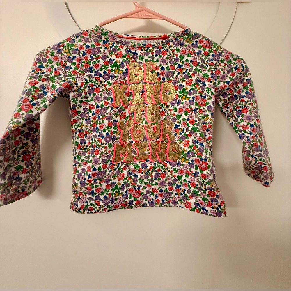 Mini Boden Floral Kids Shirt with Gold and Pink Accents